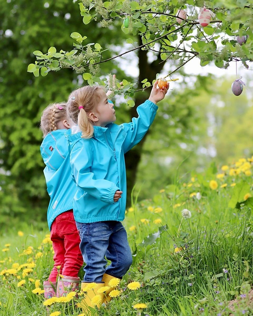 Egg Rolling, Rockets and ‘Easter Water’